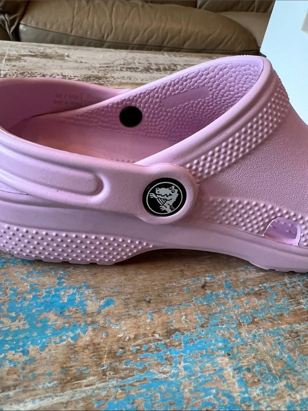 Crocs Classic Clogs Juniors (8+) Slip-On Clog Sandals Size J 3
